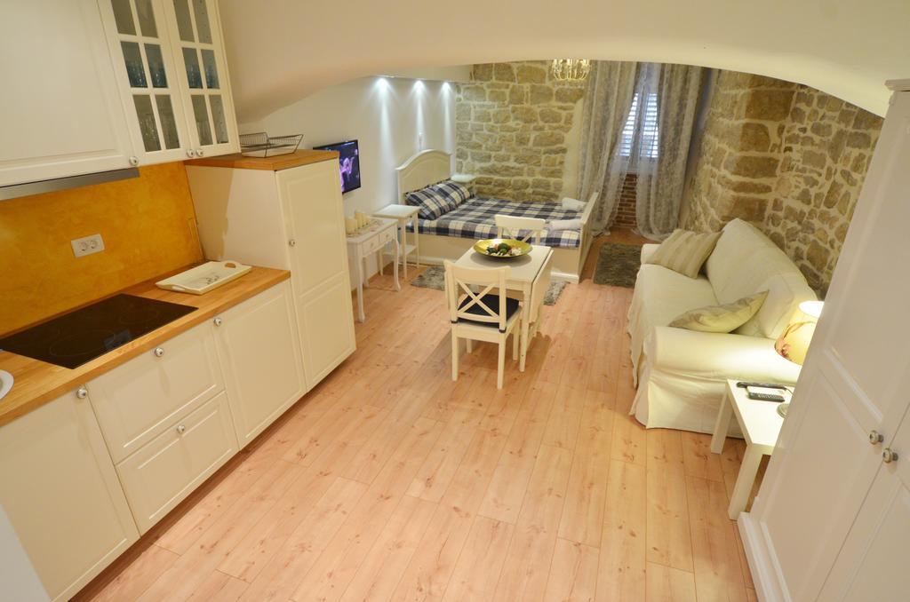 Studios Villa Rossella 4 ロヴィニ 部屋 写真