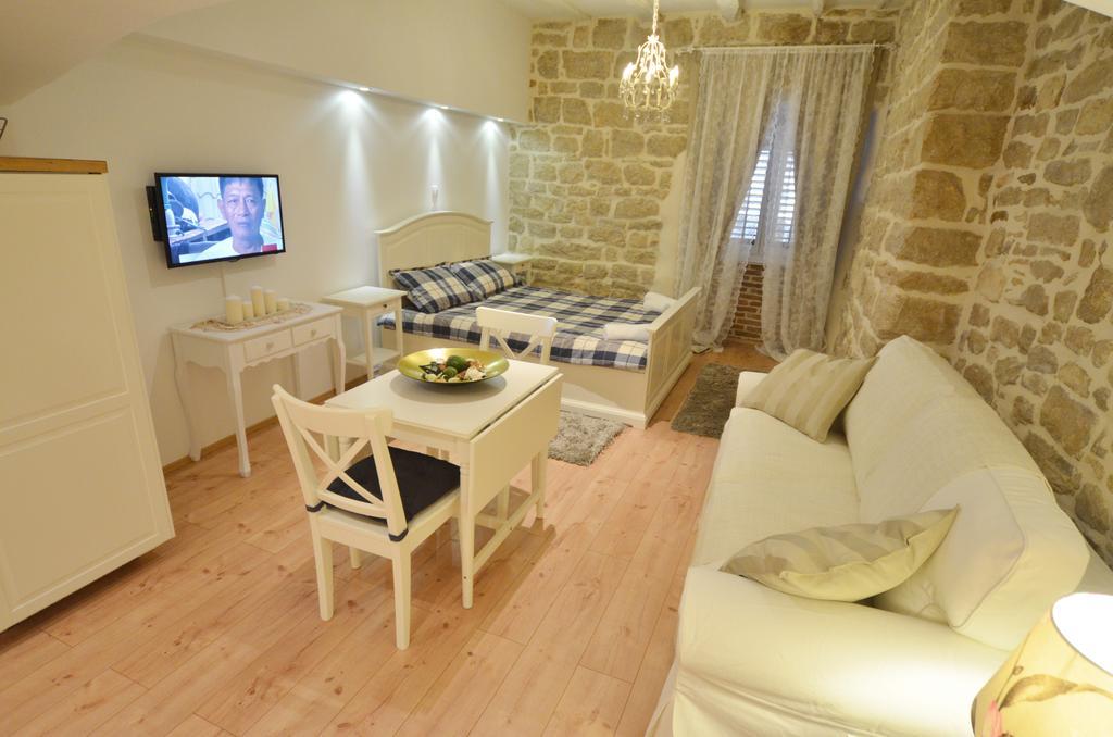 Studios Villa Rossella 4 ロヴィニ 部屋 写真